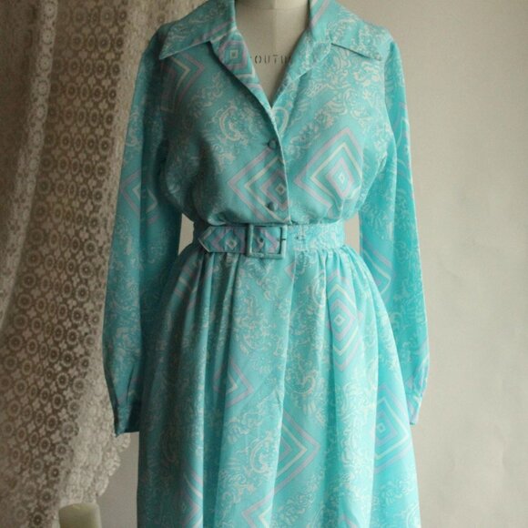 Vintage 1960s 1970s Dress with Belt, Nelly Don Volup Blue Pink and White - Picture 2 of 13